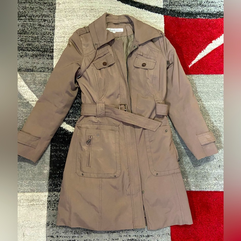 ~KENNETH COLE 🙂~ WOMEN JACKET~ LIGHT BROWN COLOR~ SIZE SMALL